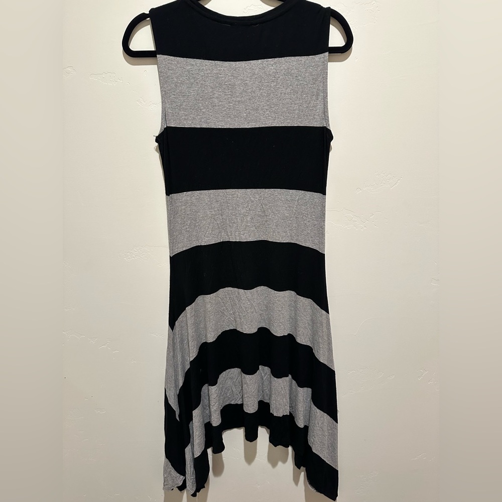 Vince Camuto dress size S - Picture 2 of 6